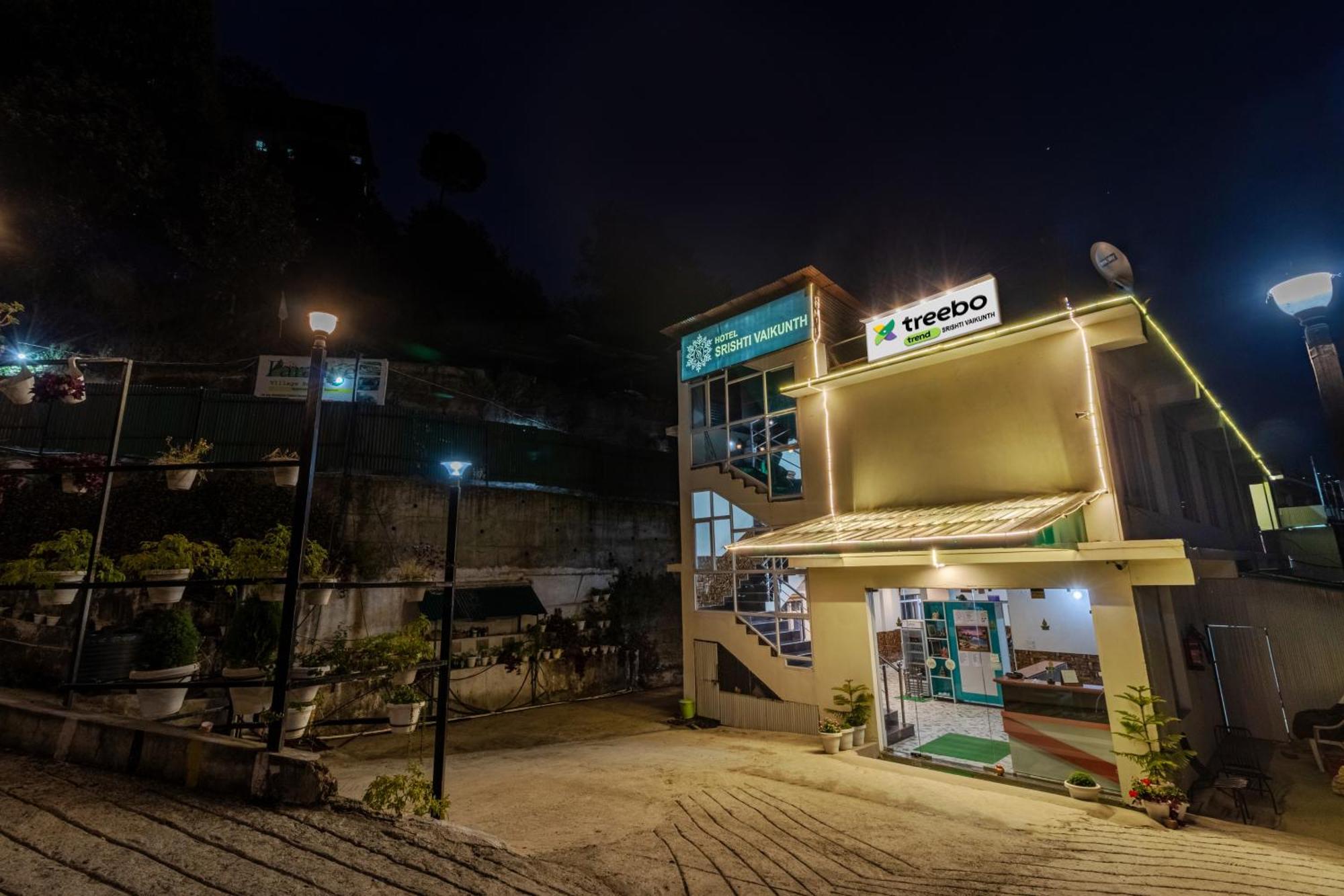 Treebo Srishti Vaikunth With Mountain View Hotel Шимла Екстериор снимка